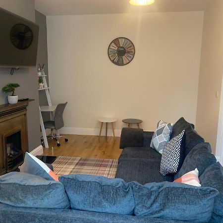 Gateshead Serviced Apartment Ideal For Contractors And Vacationing 외부 사진